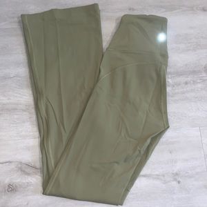 lululemon groove pant